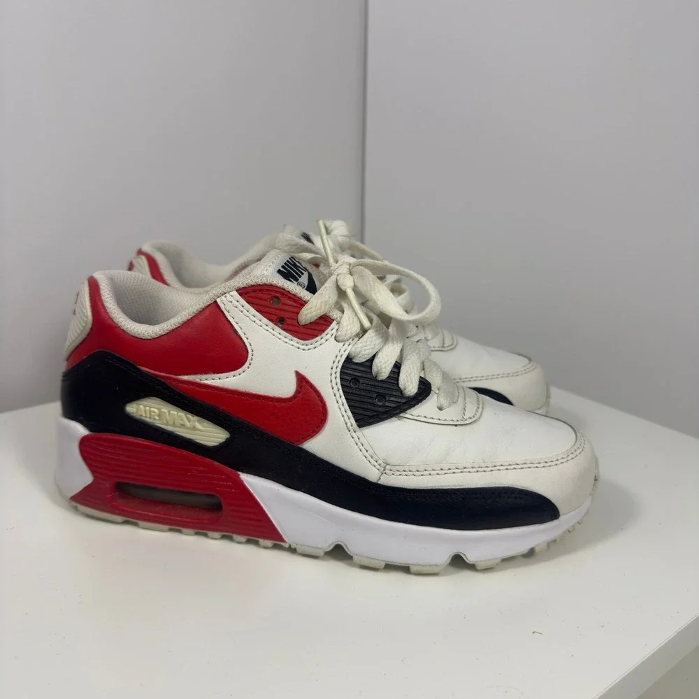 Nike Air Max 90 Leather PS Kids Size 4Y White Dusted Clay Sneakers 833414-107
